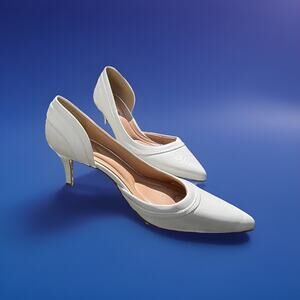 Kelly & Katie Shenna Pointed Toe Heel Women Shoes Size 7M WHITE